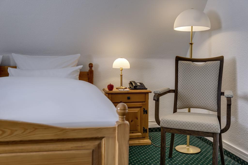 Hotel Hofgut Sternen - Wohnen In Kunst Und Kultur Breitnau Εξωτερικό φωτογραφία